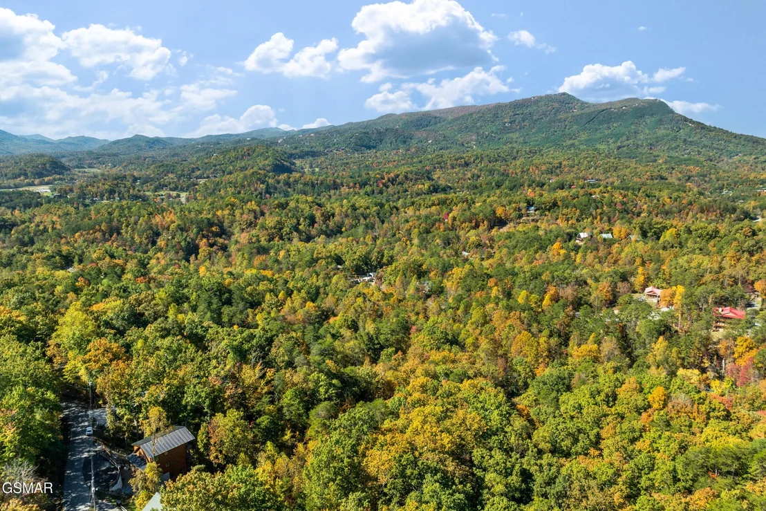 Photo of 2876 Pine Haven Drive