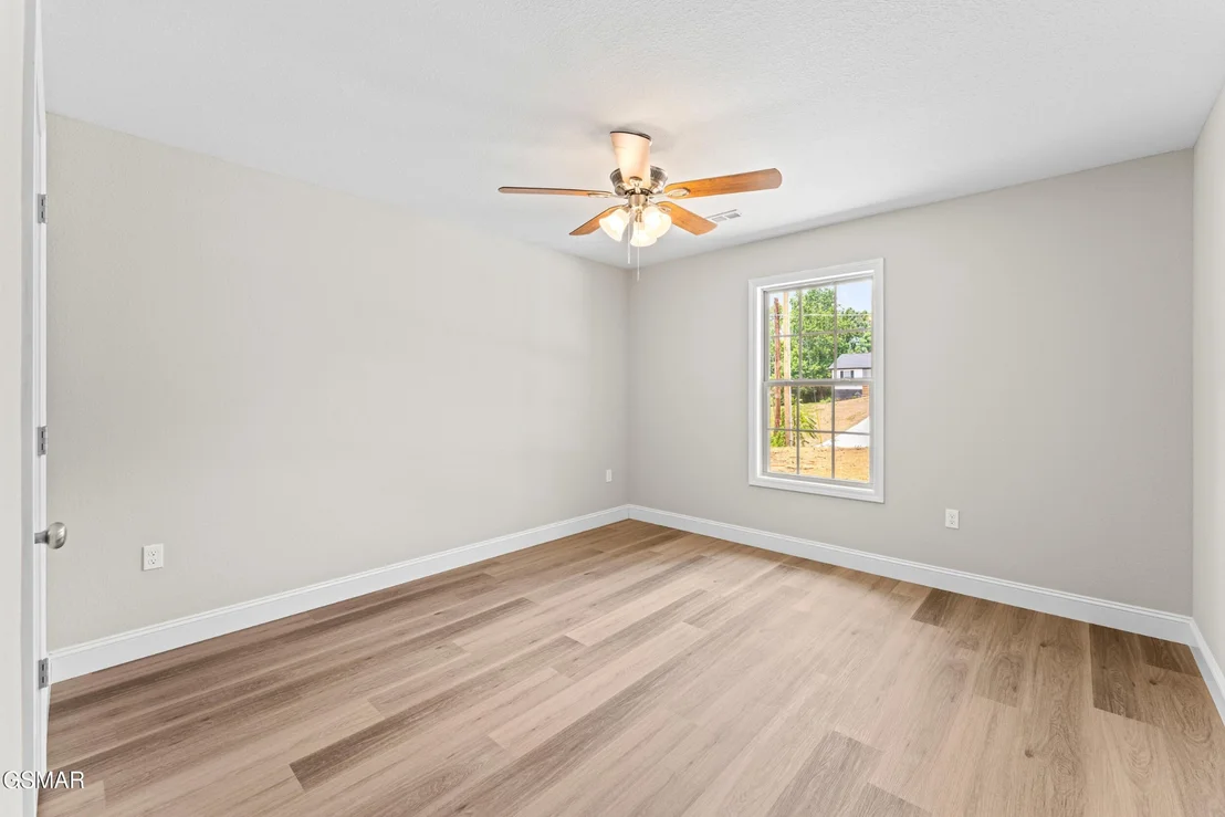 Photo of 1018 Cedar Ln
