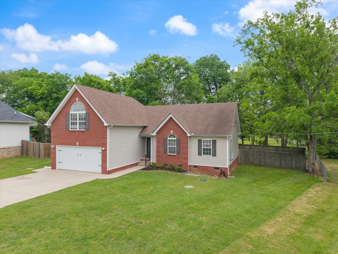 Photo of 109 Mattingly Way