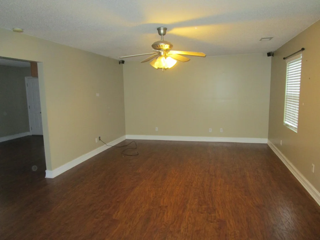 Photo of 1417 Bethvale Drive