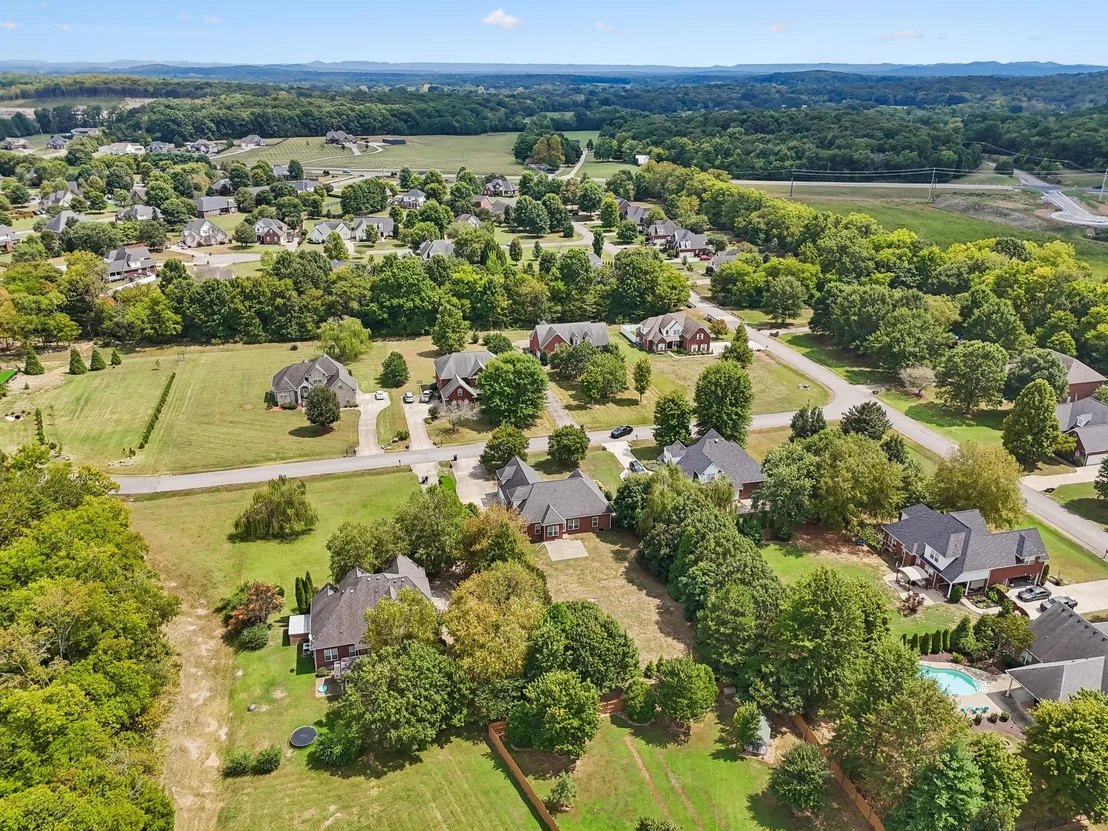 Photo of 1209 Paramount Dr