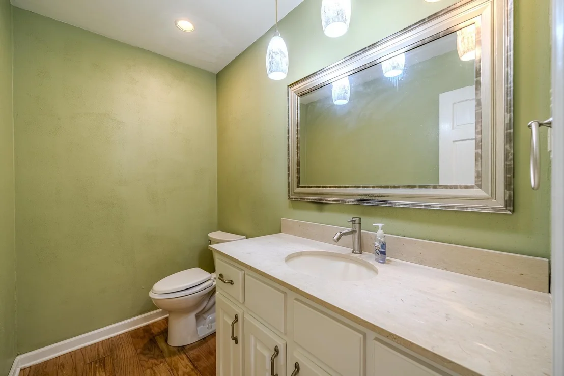 Photo of 101 BOB ST