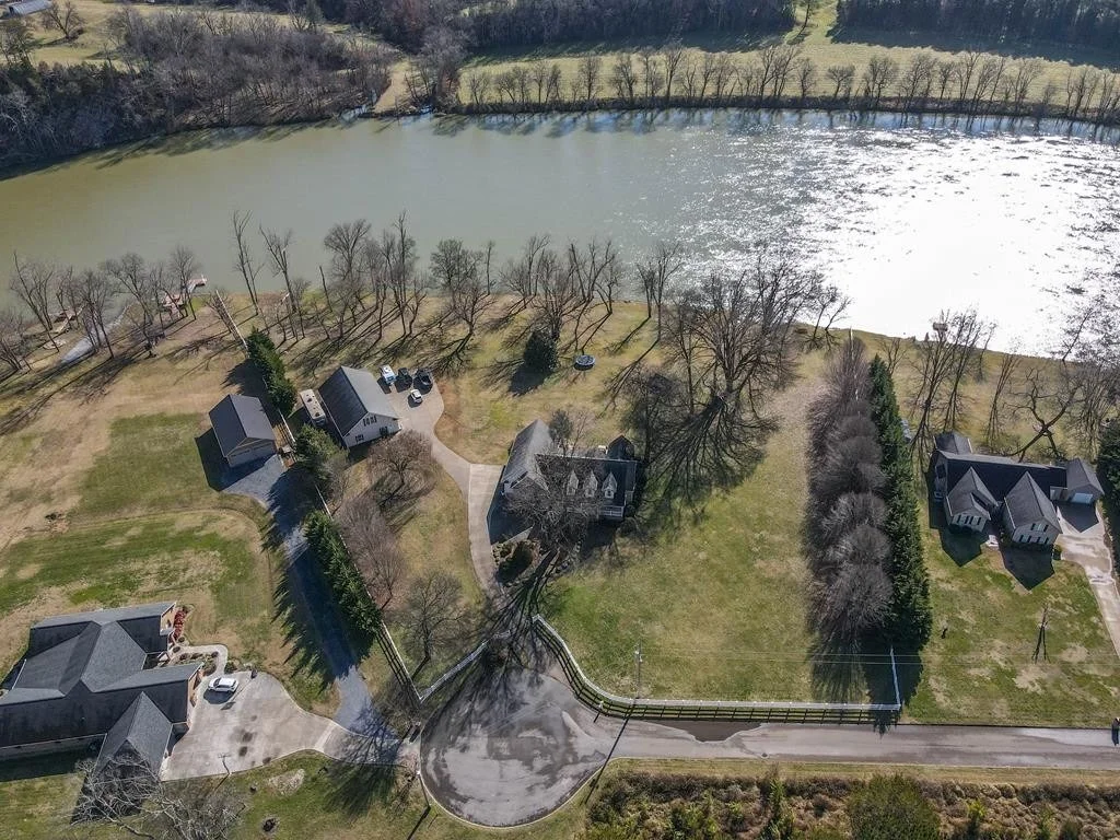 Photo of 2970 Deep River Road