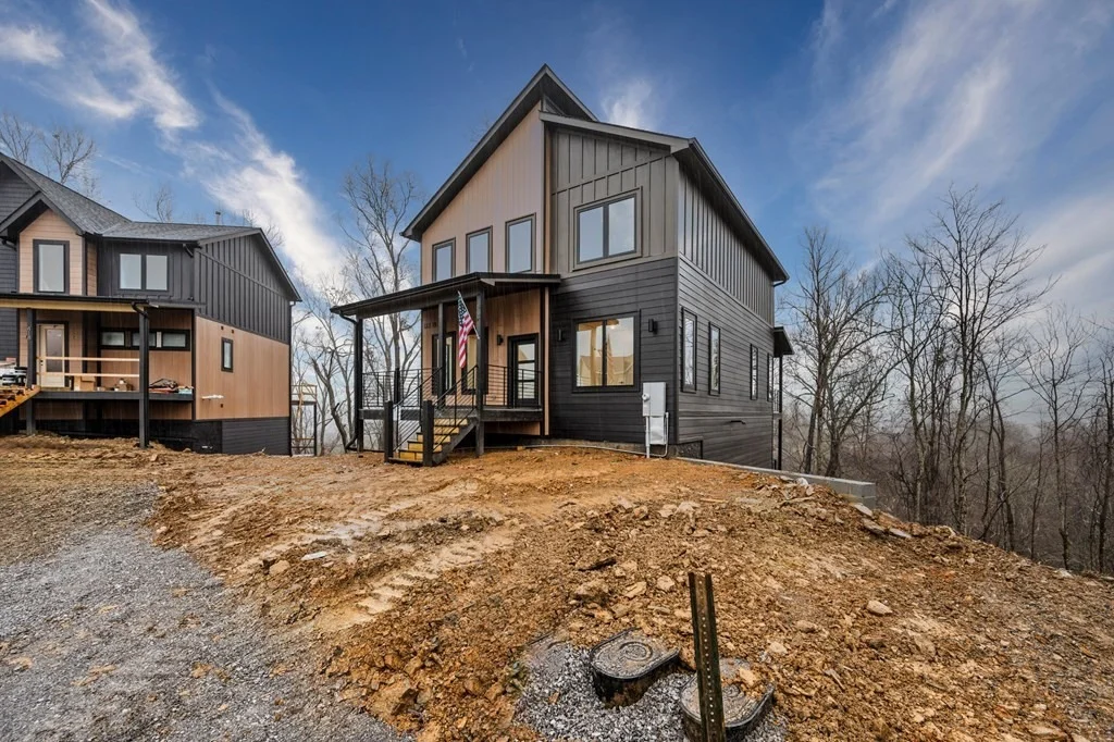 Photo of 414 Compass Point Way