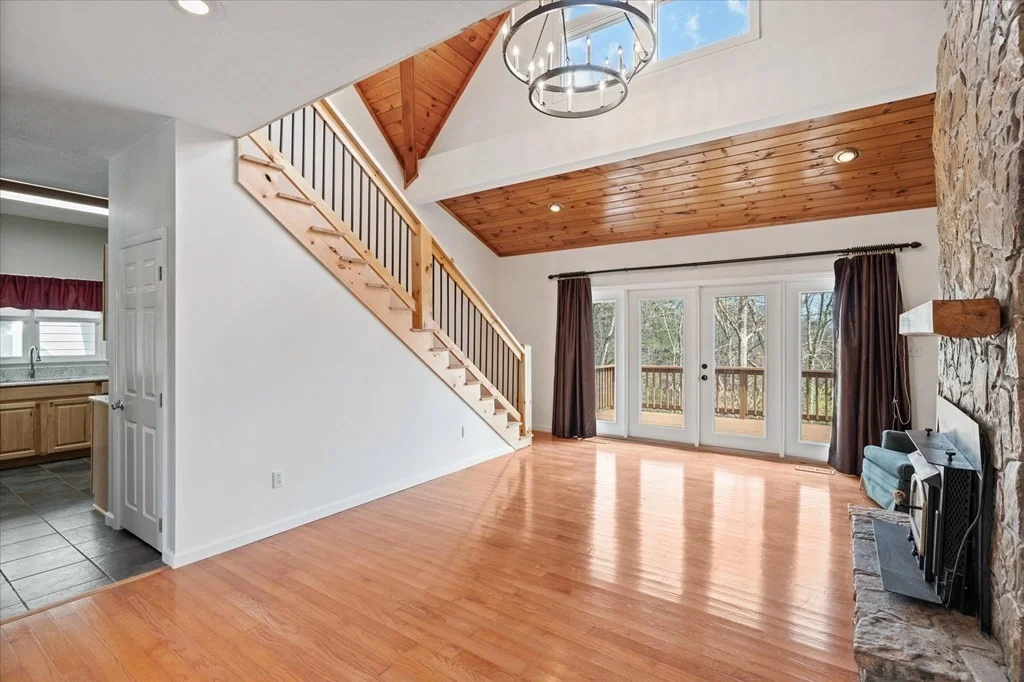 Photo of 1044 Shadow Ridge Drive