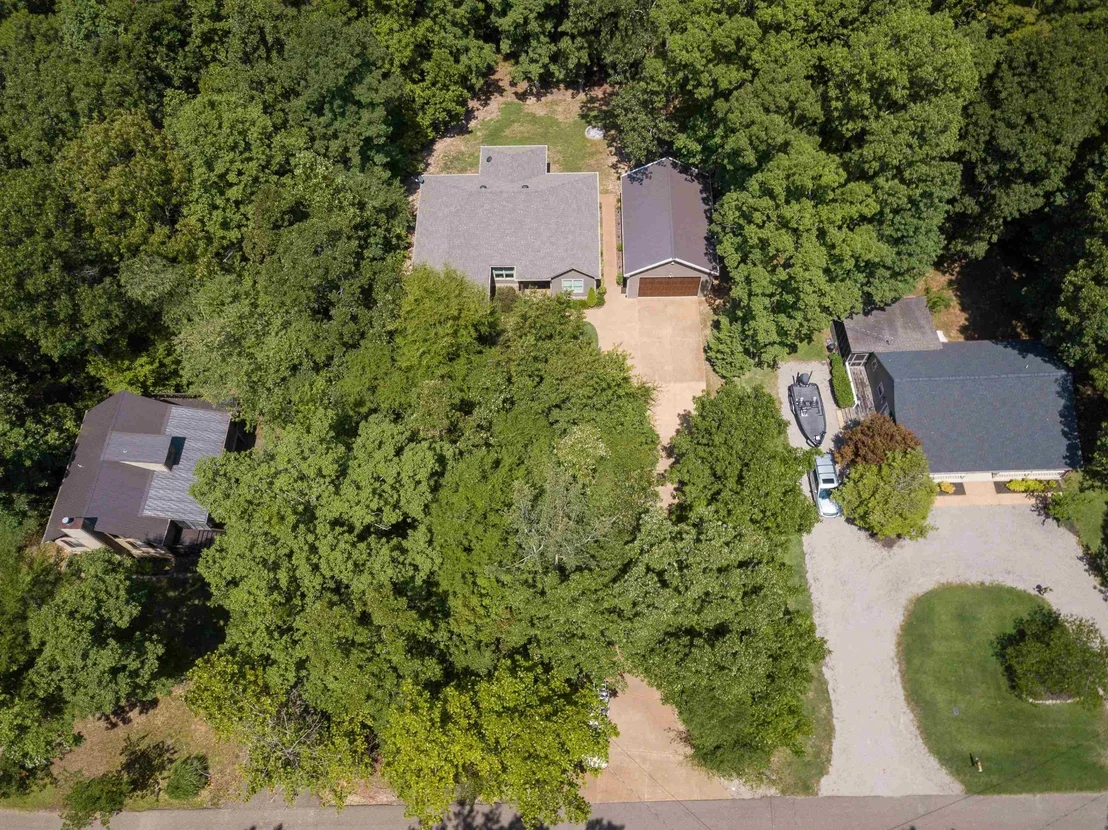 Photo of 102 STROBBE LN