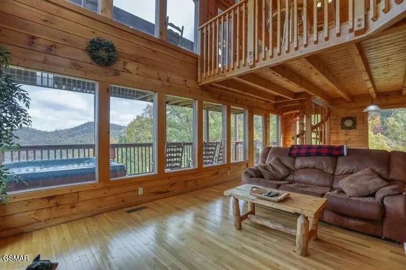 Photo of 2131 Windy Lane