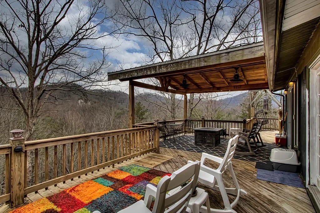 Photo of 2324 Headrick Lead