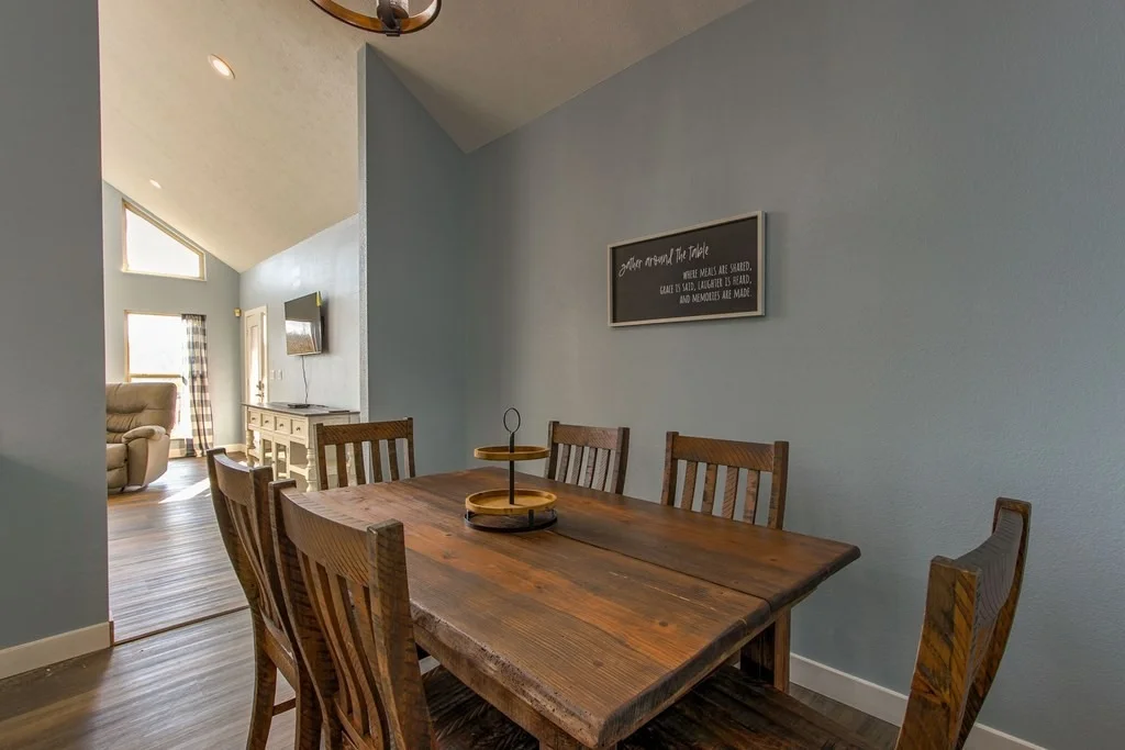 Photo of 616 Heather Lane