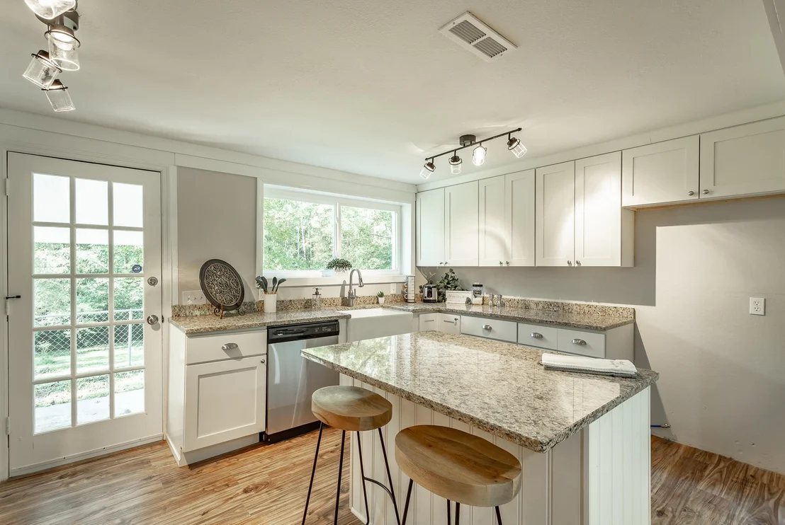 Photo of 10086 Standifer Gap Road