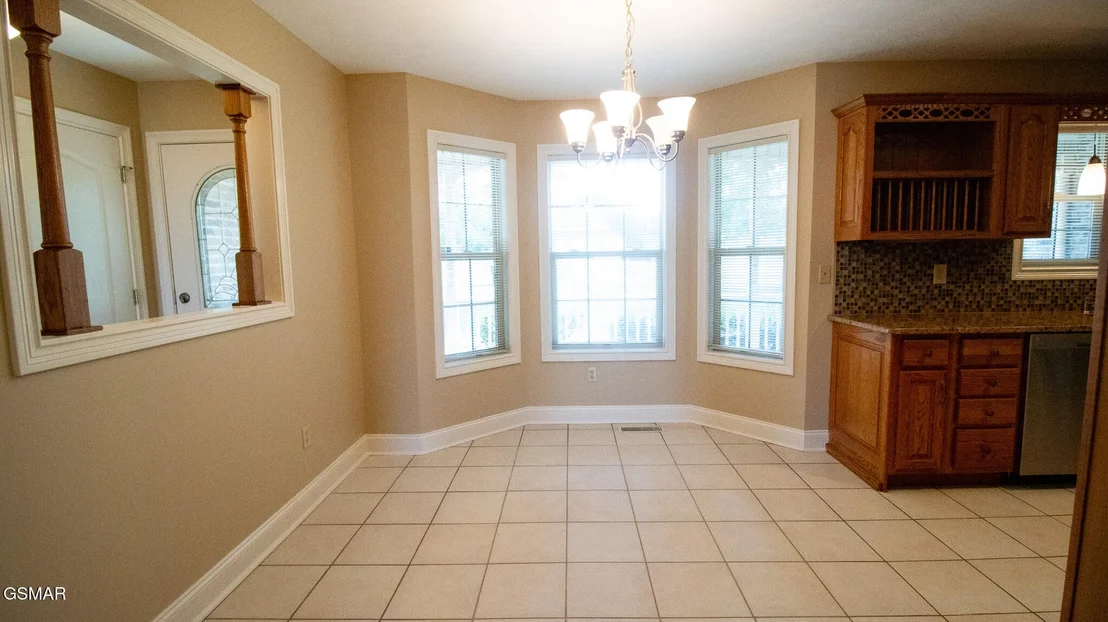 Photo of 185 Florence Circle