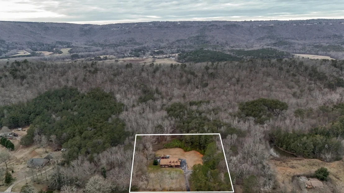 Photo of 446 Jamestown Road