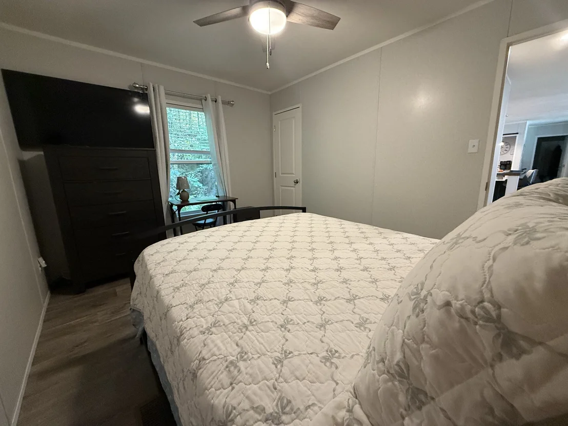 Photo of 443 Cole Dr