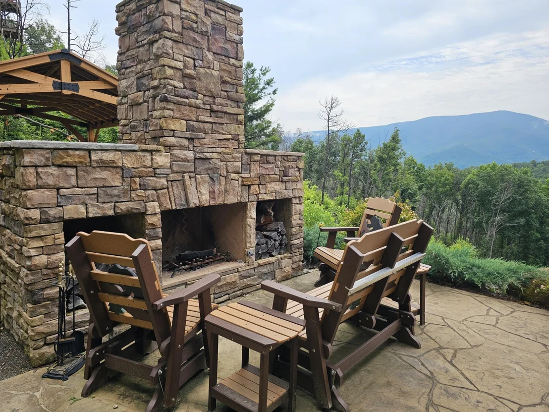 Photo of 2729 Hatcher Mountain Road