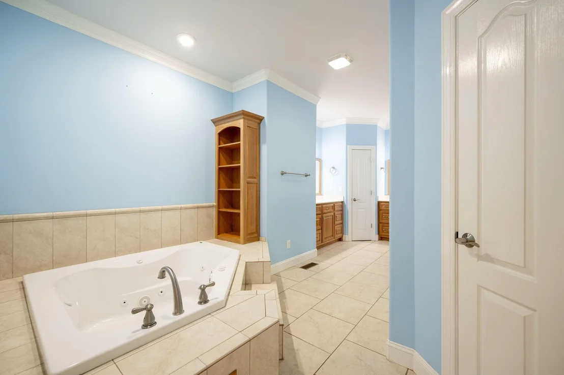 Photo of 454 Lee Clarkson Road