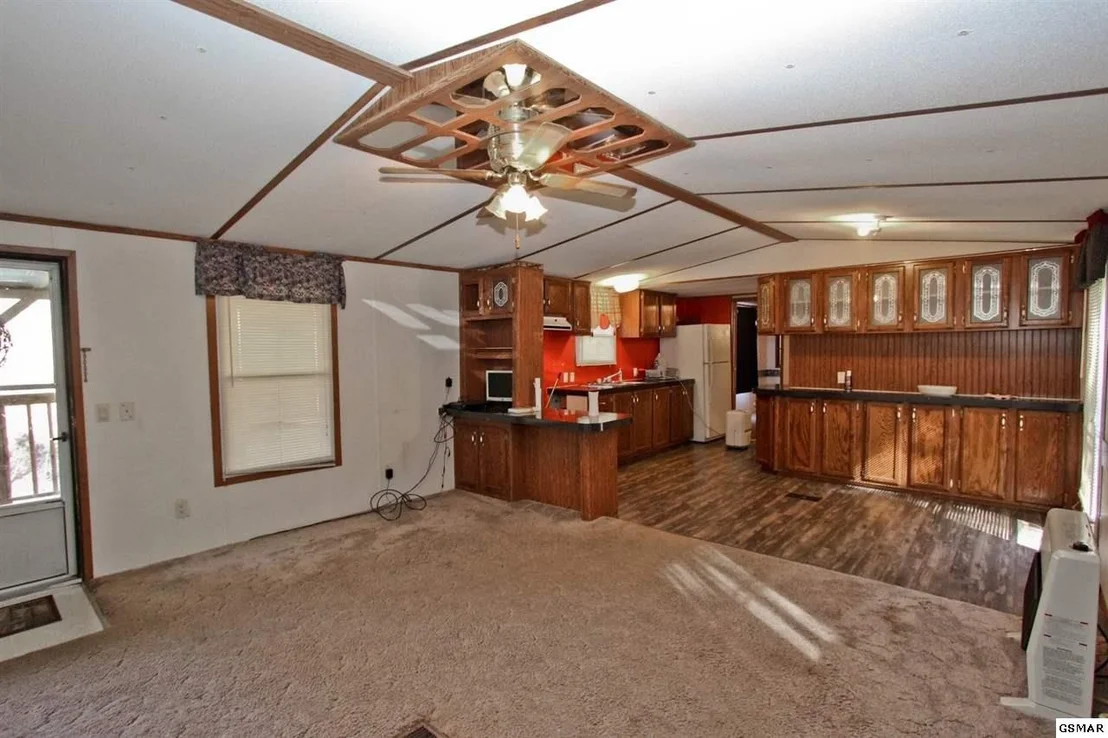 Photo of 2464 Fowler Road
