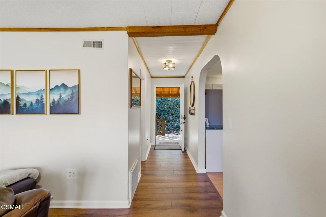 Photo of 1837 Laurel Valley Way