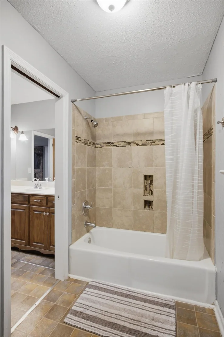 Photo of 2500 Shenandoah Drive