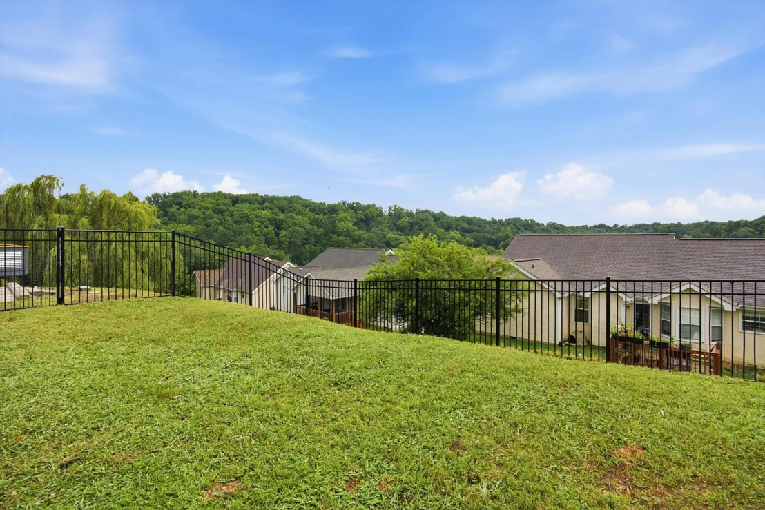 Photo of 898 Fuller Glen Circle