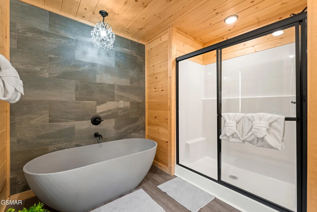 Photo of 812 Peak Lp Way