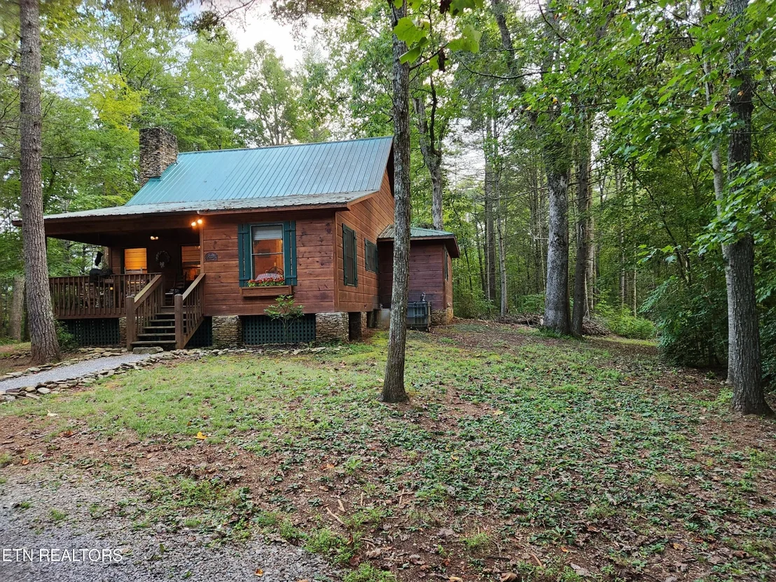 Photo of 417 Lawson Rd