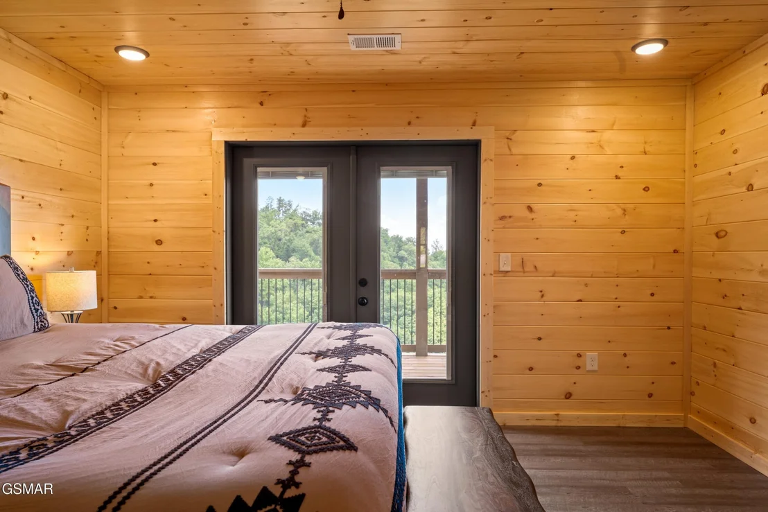 Photo of 812 Peak Lp Way