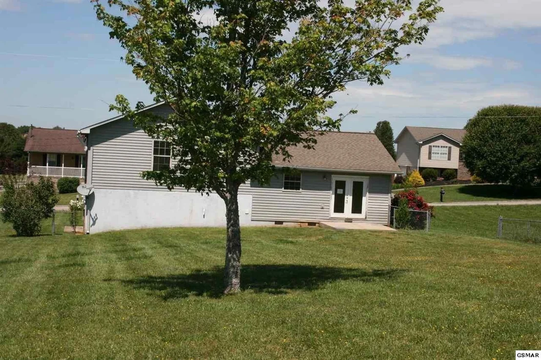 Photo of 1447 Kay View Drive