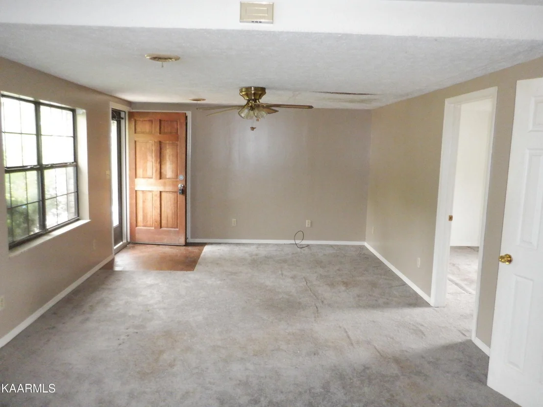 Photo of 809 Reynolds Ave