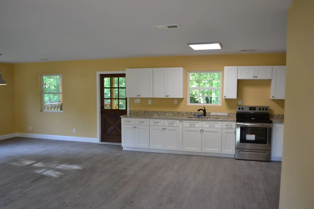 Photo of 834 Golden Circle Drive