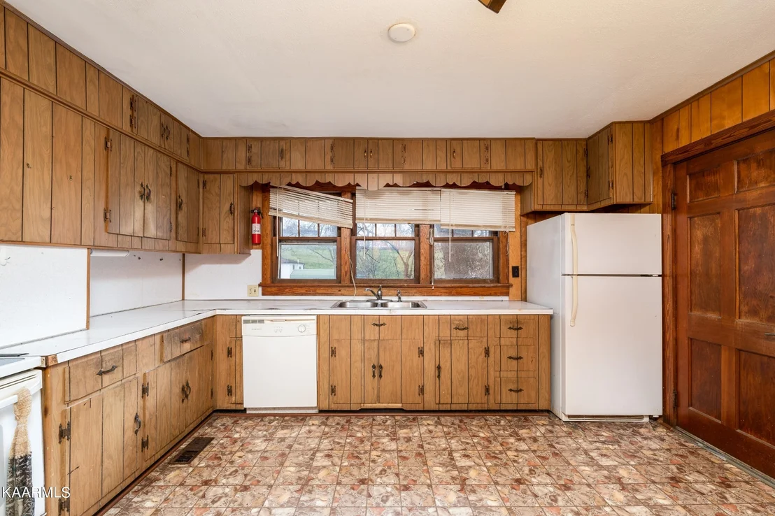 Photo of 119 Housley Ave