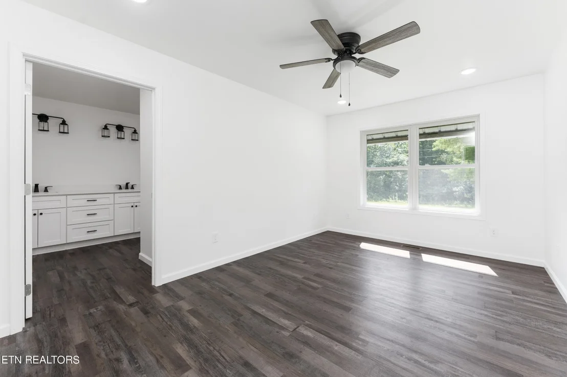 Photo of 178 Jay Loop