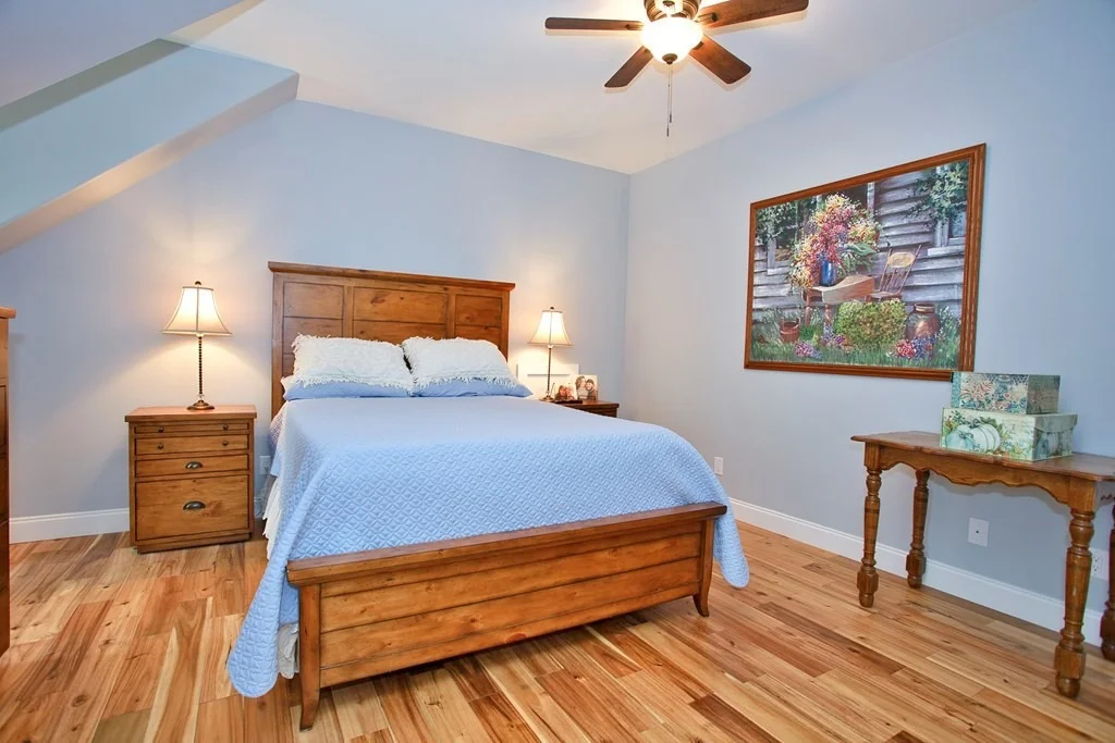 Photo of 250 Blount Circle