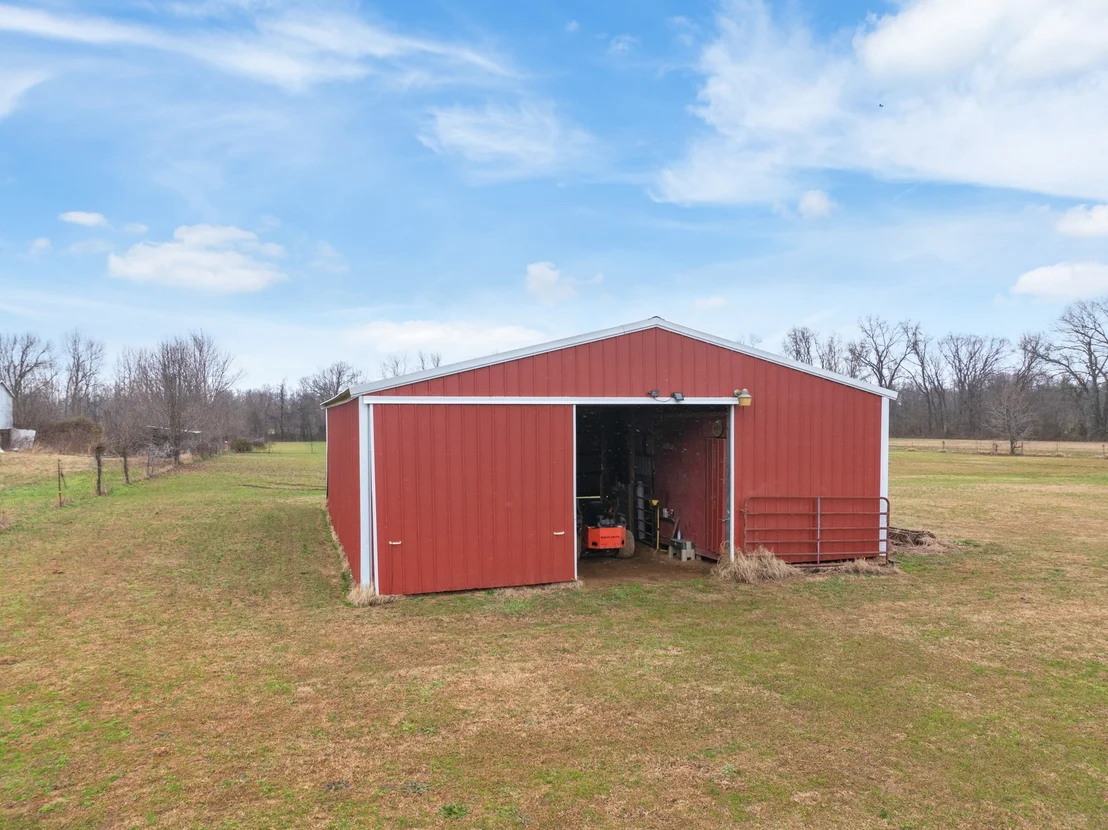 Photo of 850 Robertson Rd
