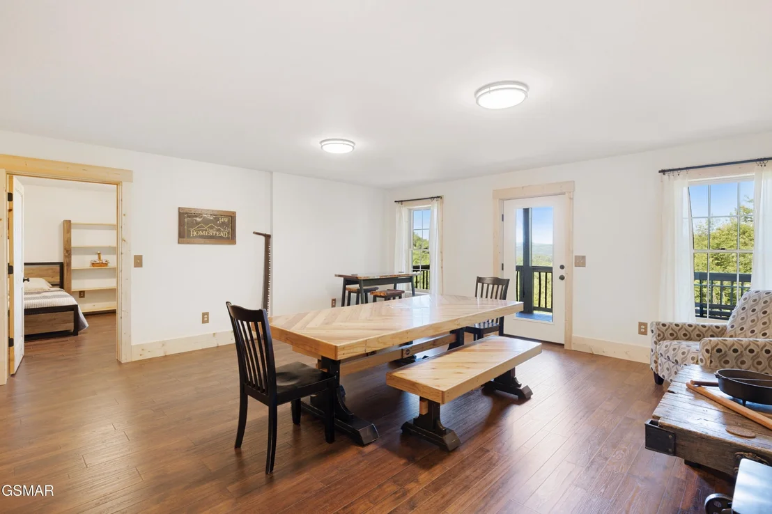 Photo of 335 Hawken Drive