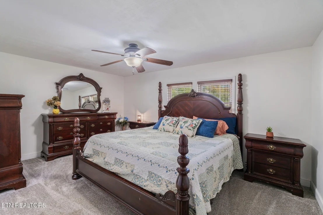 Photo of 7809 Griffith Rd