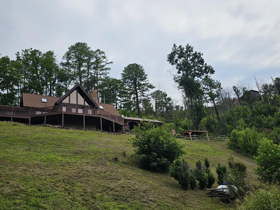 Photo of 2729 Hatcher Mountain Road