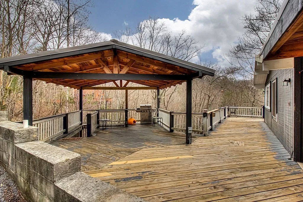 Photo of 2324 Headrick Lead