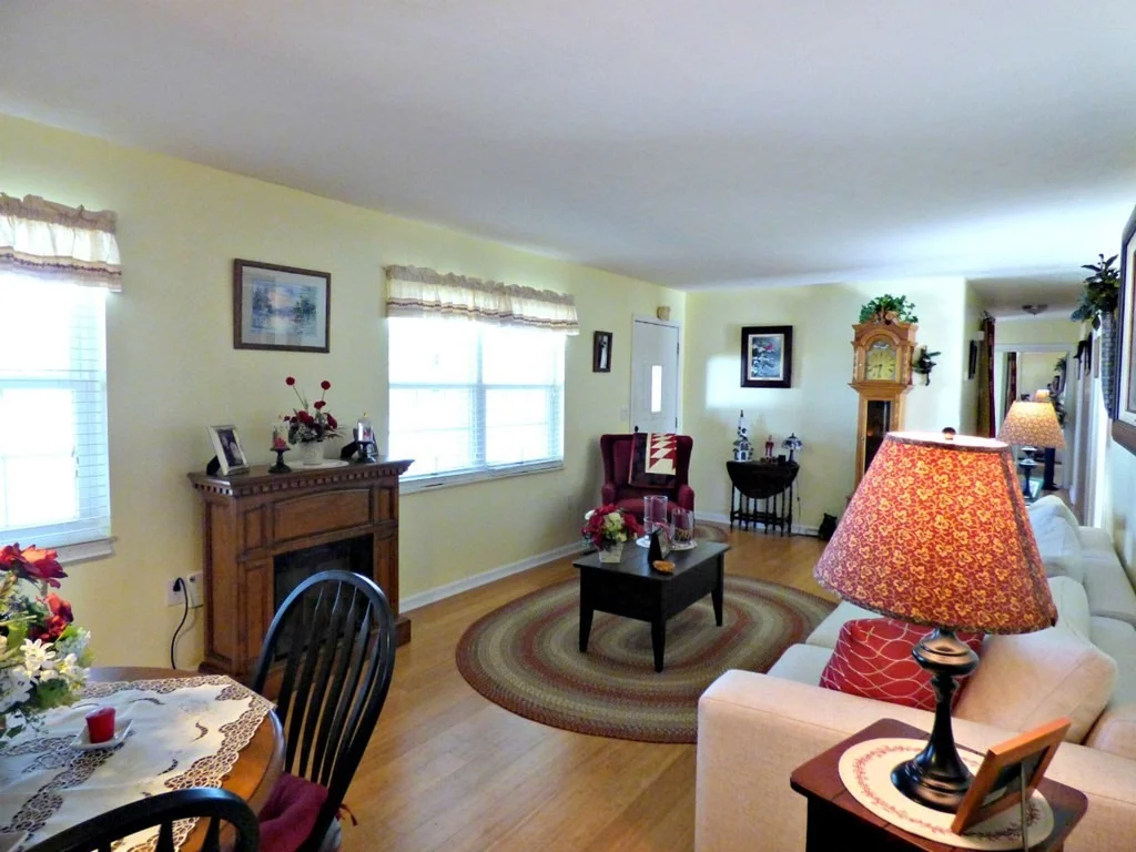 Photo of 1060 Sunset Circle
