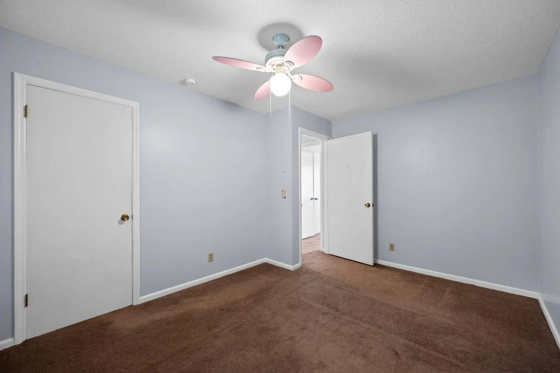 Photo of 8979 Hensley Road