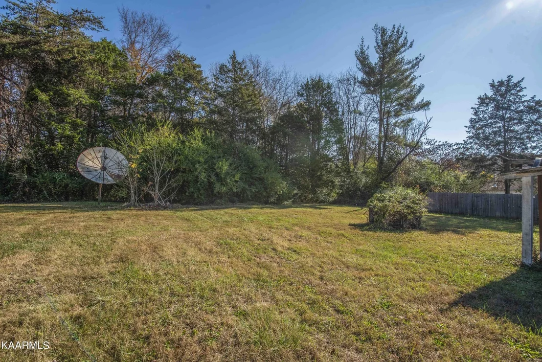 Photo of 3408 Hackberry Rd