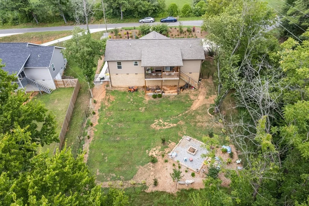 Photo of 2001 Big Chiefs Skyview Drive