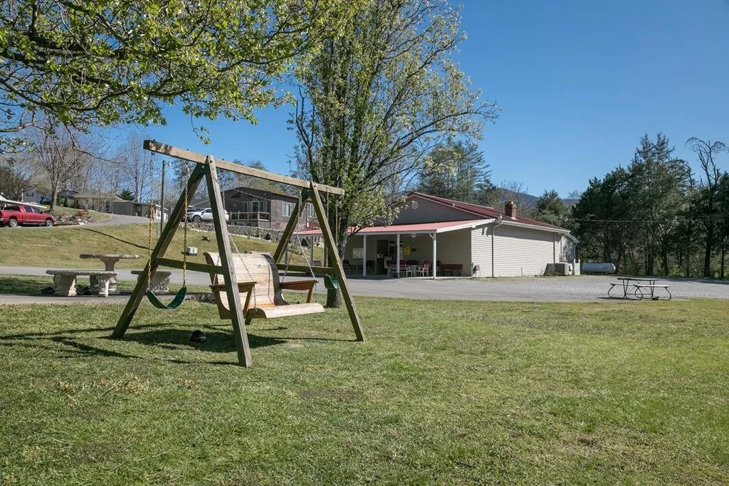 Photo of 830 Peacock Ridge Drive