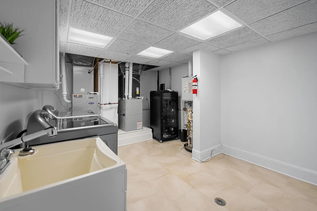 Photo of 401 Pollard Cir