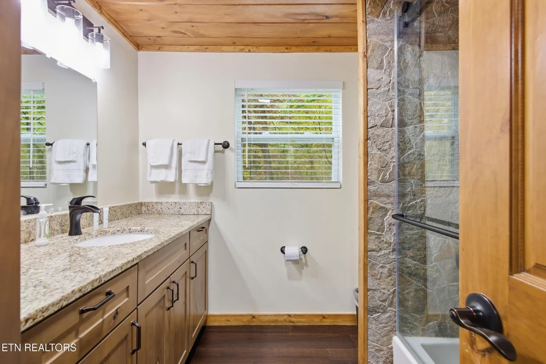 Photo of 2690 High Valley Drive