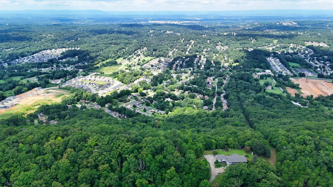 Photo of 2 Post Oak Dr