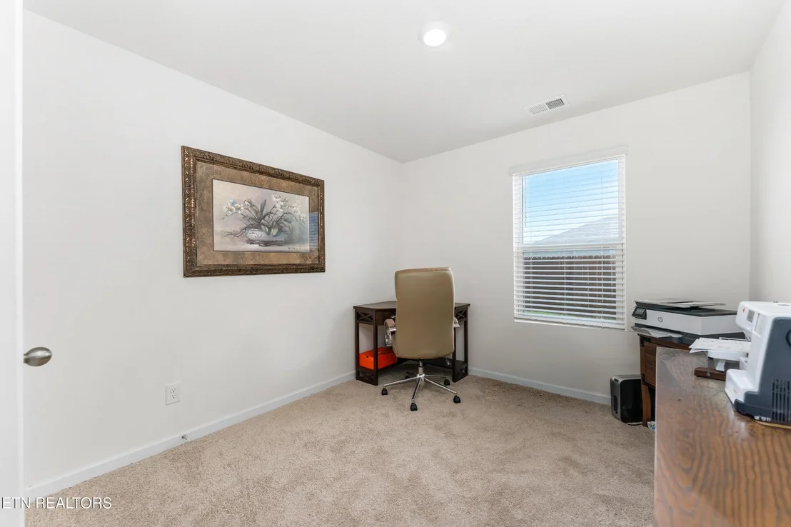 Photo of 180 Crescent Circle