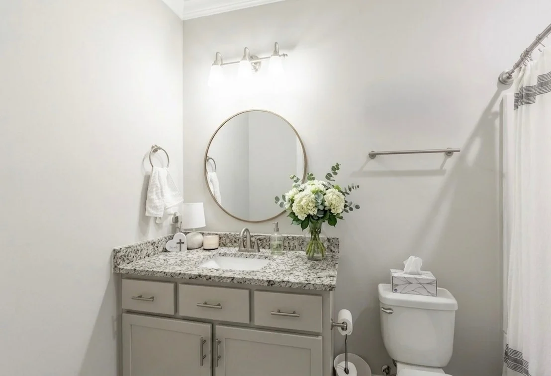 Photo of 137 Executive Dr