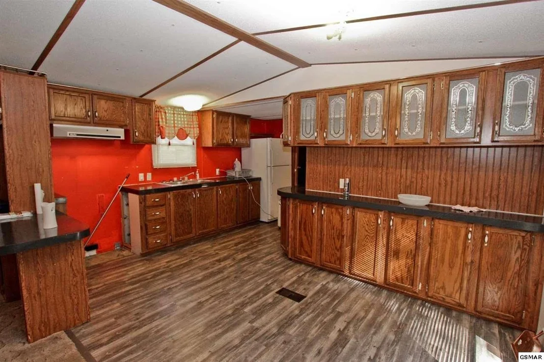 Photo of 2464 Fowler Road