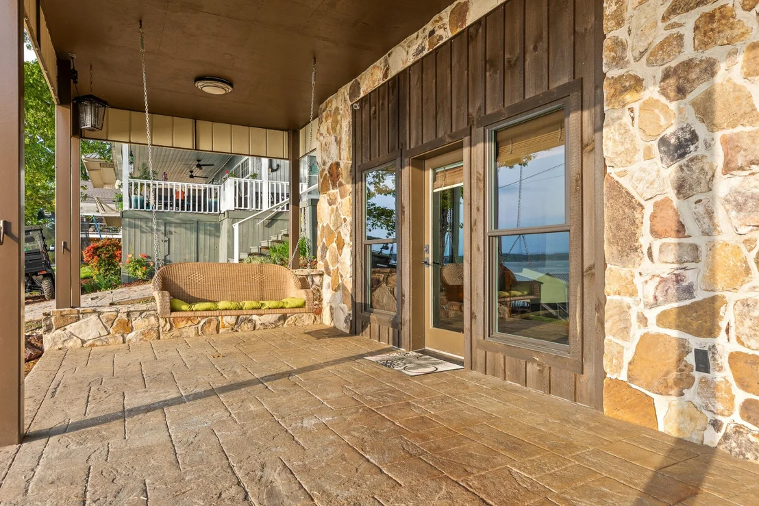 Photo of 6100 Lynn Road