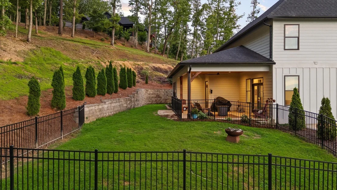 Photo of 9962 Caseview Drive